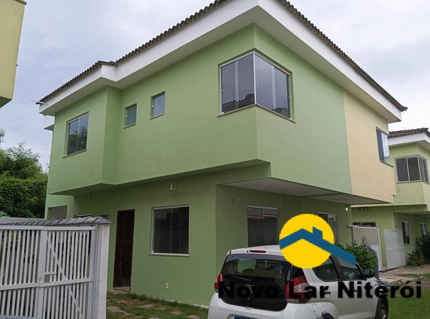 Casa de Condomínio à venda com 3 quartos, 105m² - Foto 2