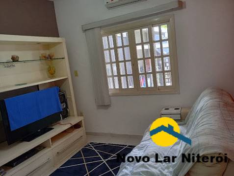 Casa à venda com 3 quartos, 320m² - Foto 25