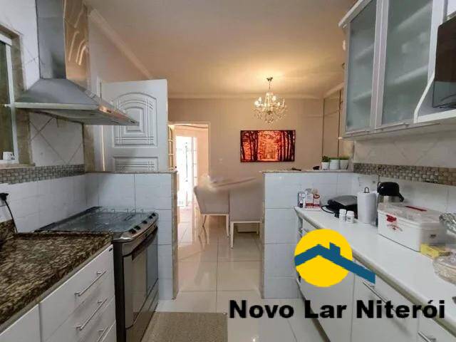 Casa à venda com 3 quartos, 160m² - Foto 25