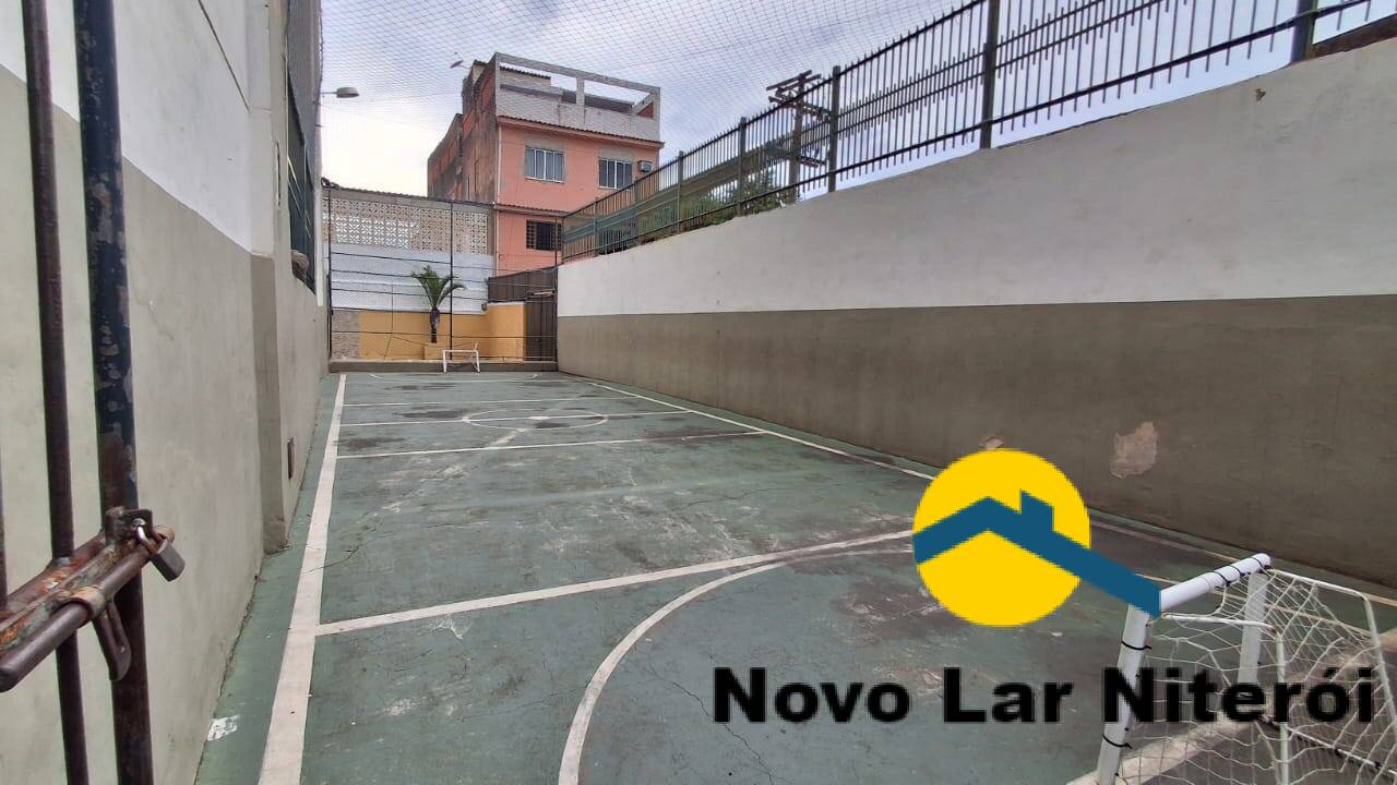 Apartamento à venda com 2 quartos, 70m² - Foto 19