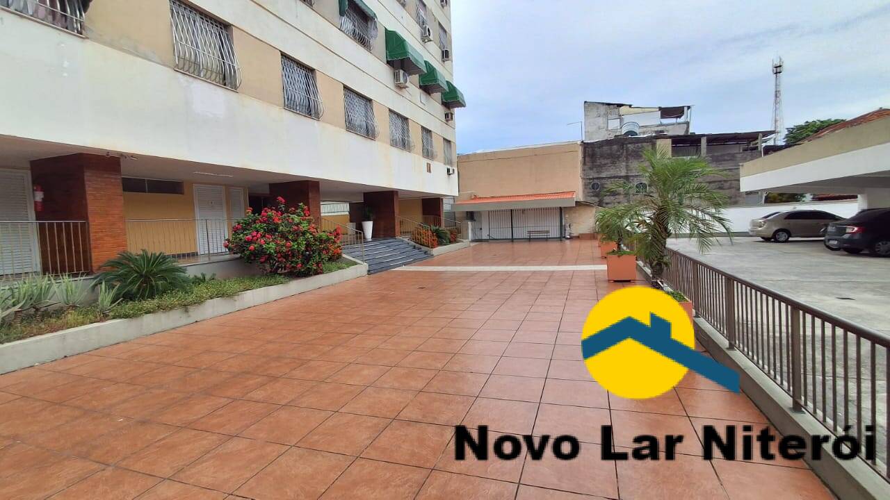 Apartamento à venda com 2 quartos, 70m² - Foto 22