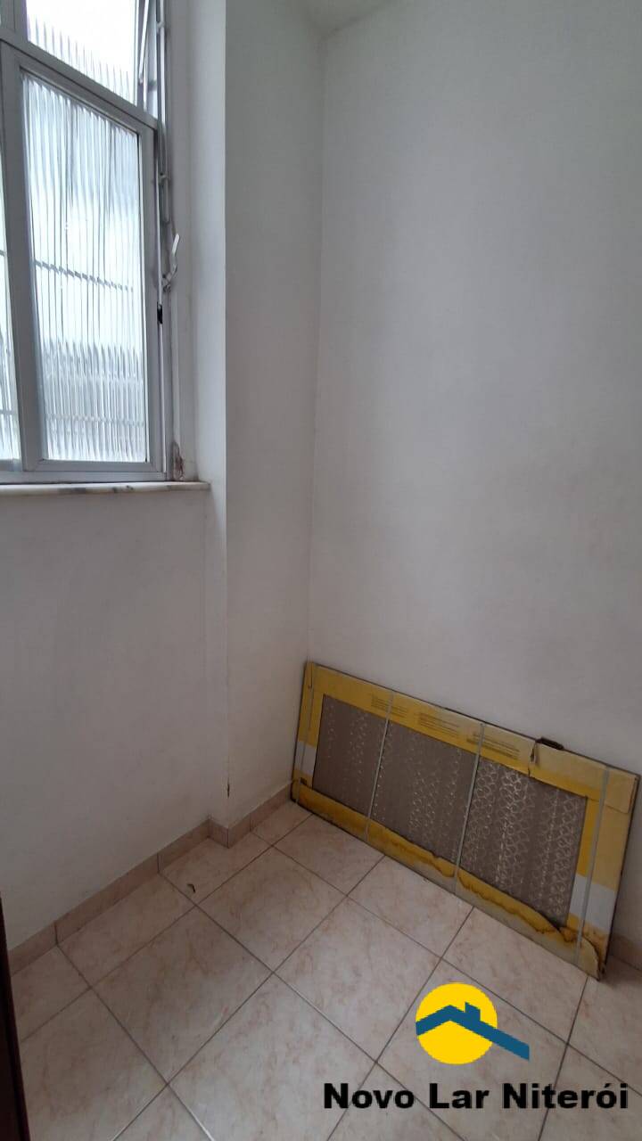 Apartamento à venda com 2 quartos, 70m² - Foto 14