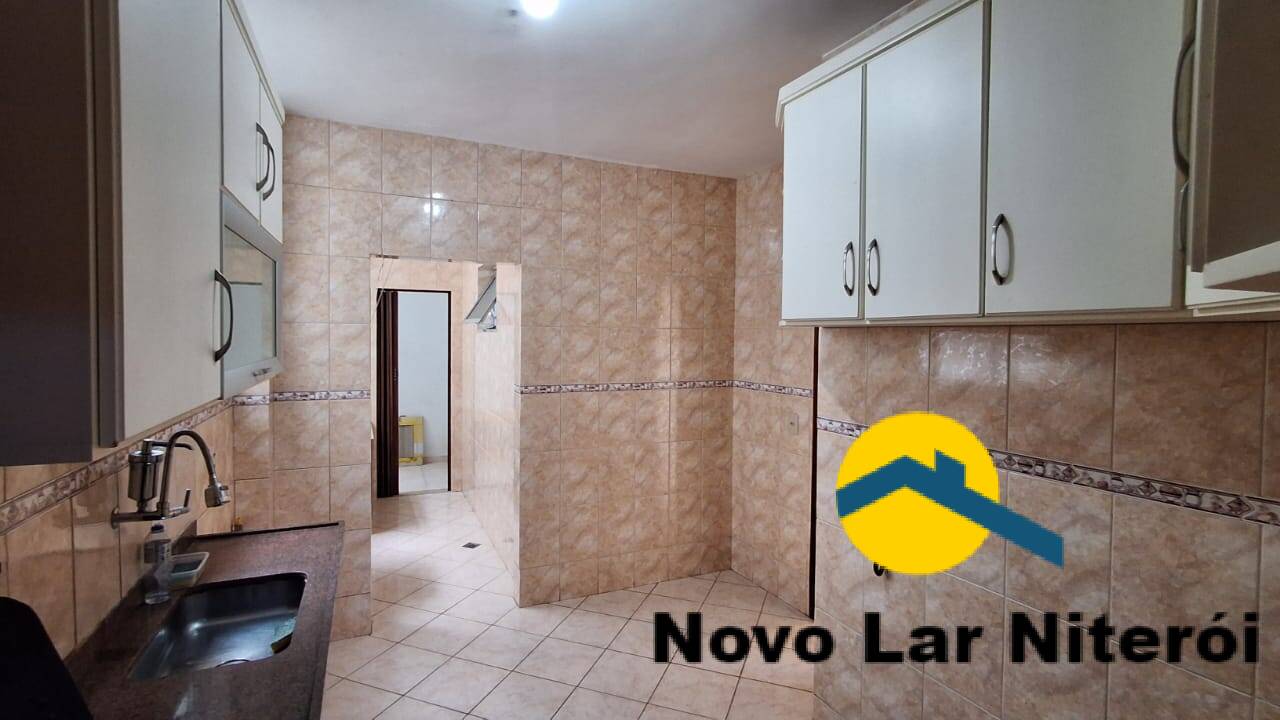 Apartamento à venda com 2 quartos, 70m² - Foto 10