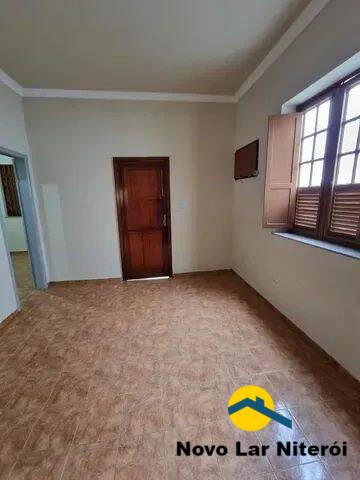 Casa à venda com 3 quartos, 140m² - Foto 2