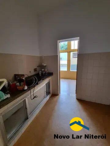 Casa à venda com 3 quartos, 140m² - Foto 10