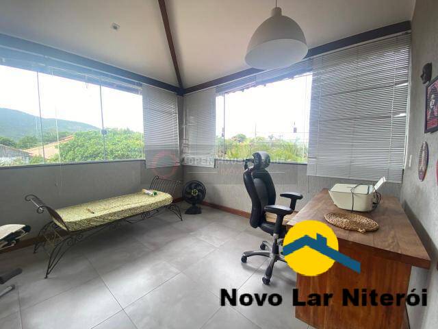 Casa à venda com 3 quartos, 181m² - Foto 12