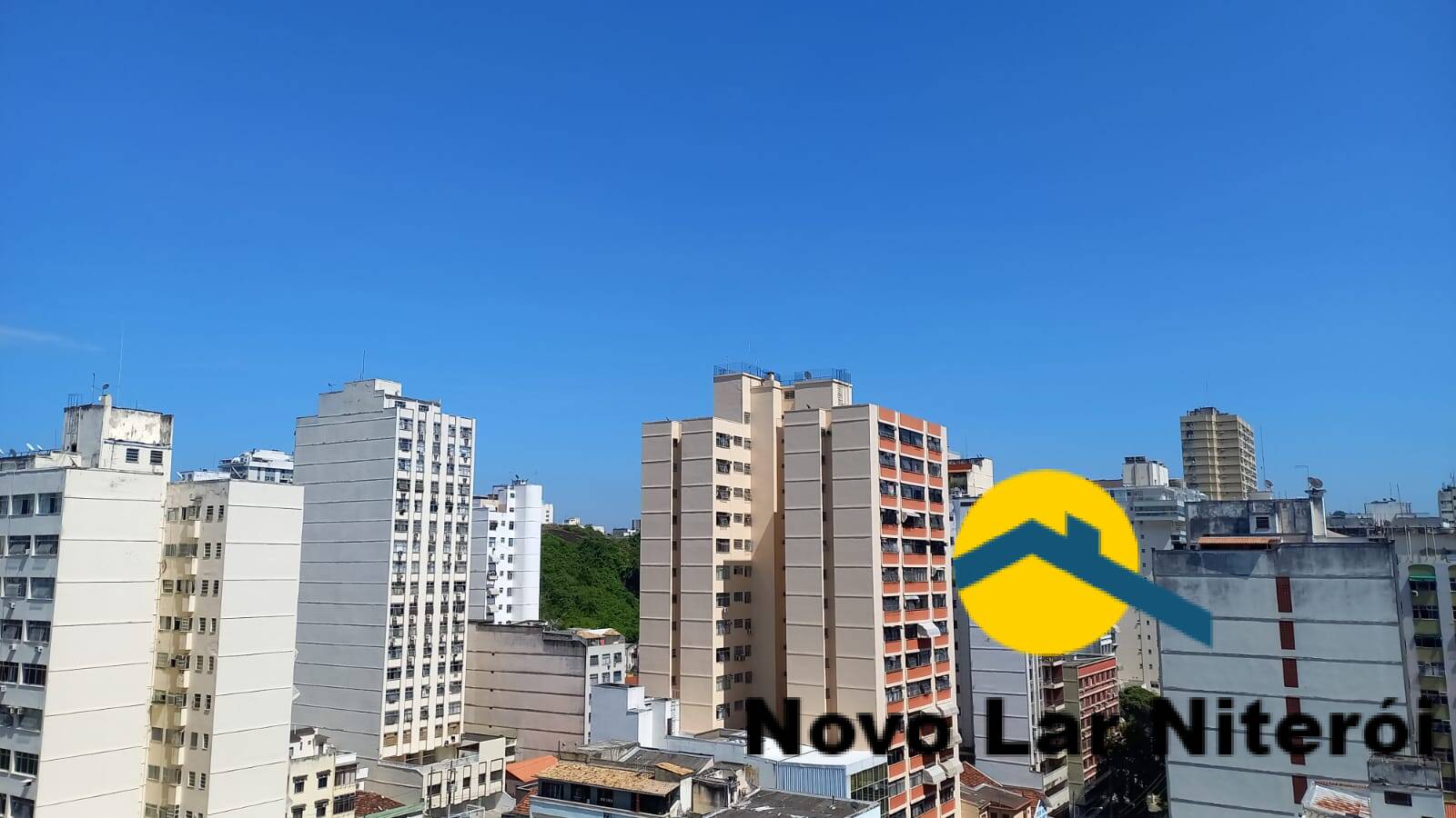 Apartamento à venda com 2 quartos, 70m² - Foto 39