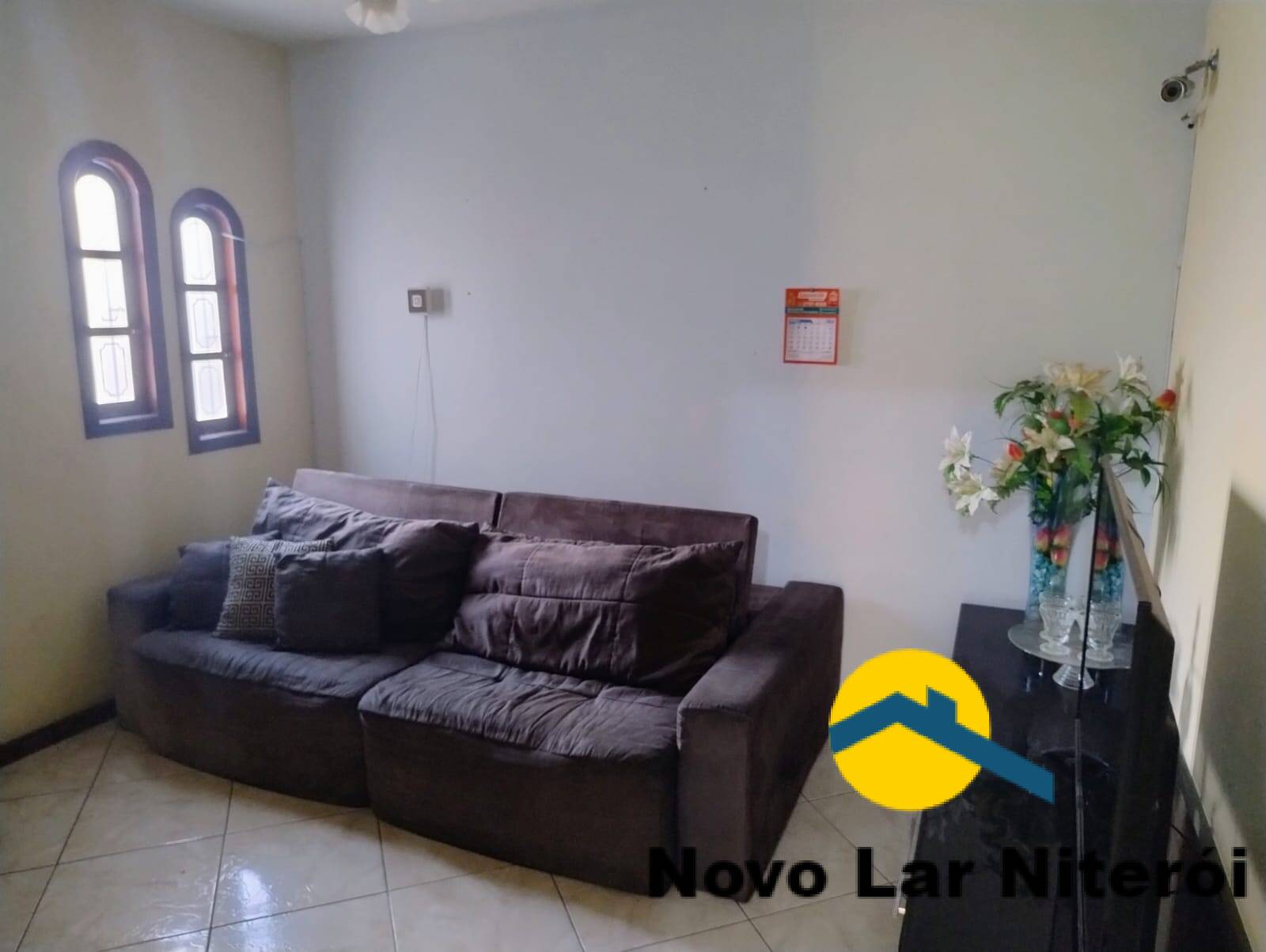 Casa à venda e aluguel com 8 quartos, 270m² - Foto 39