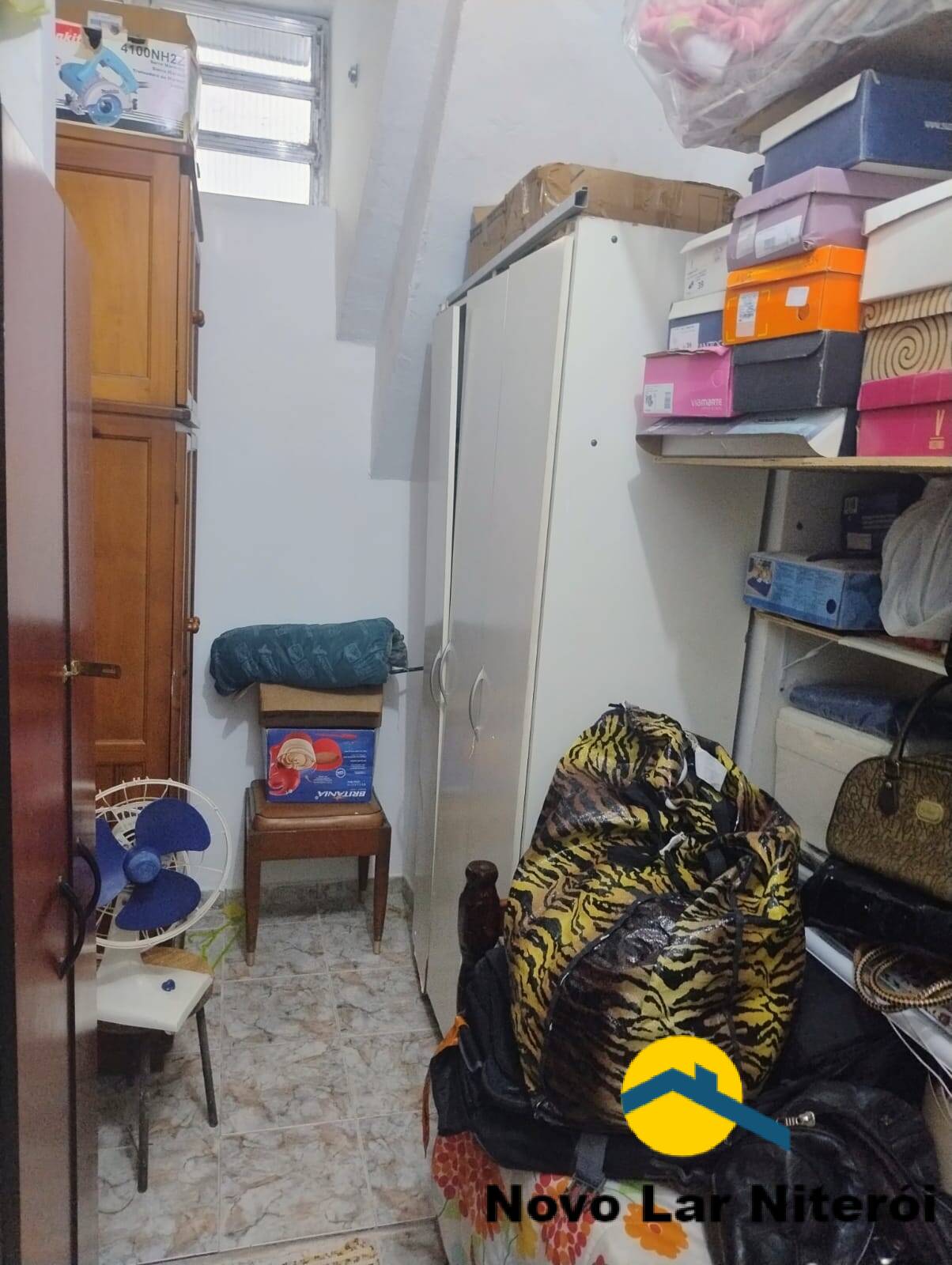 Casa à venda e aluguel com 8 quartos, 270m² - Foto 23