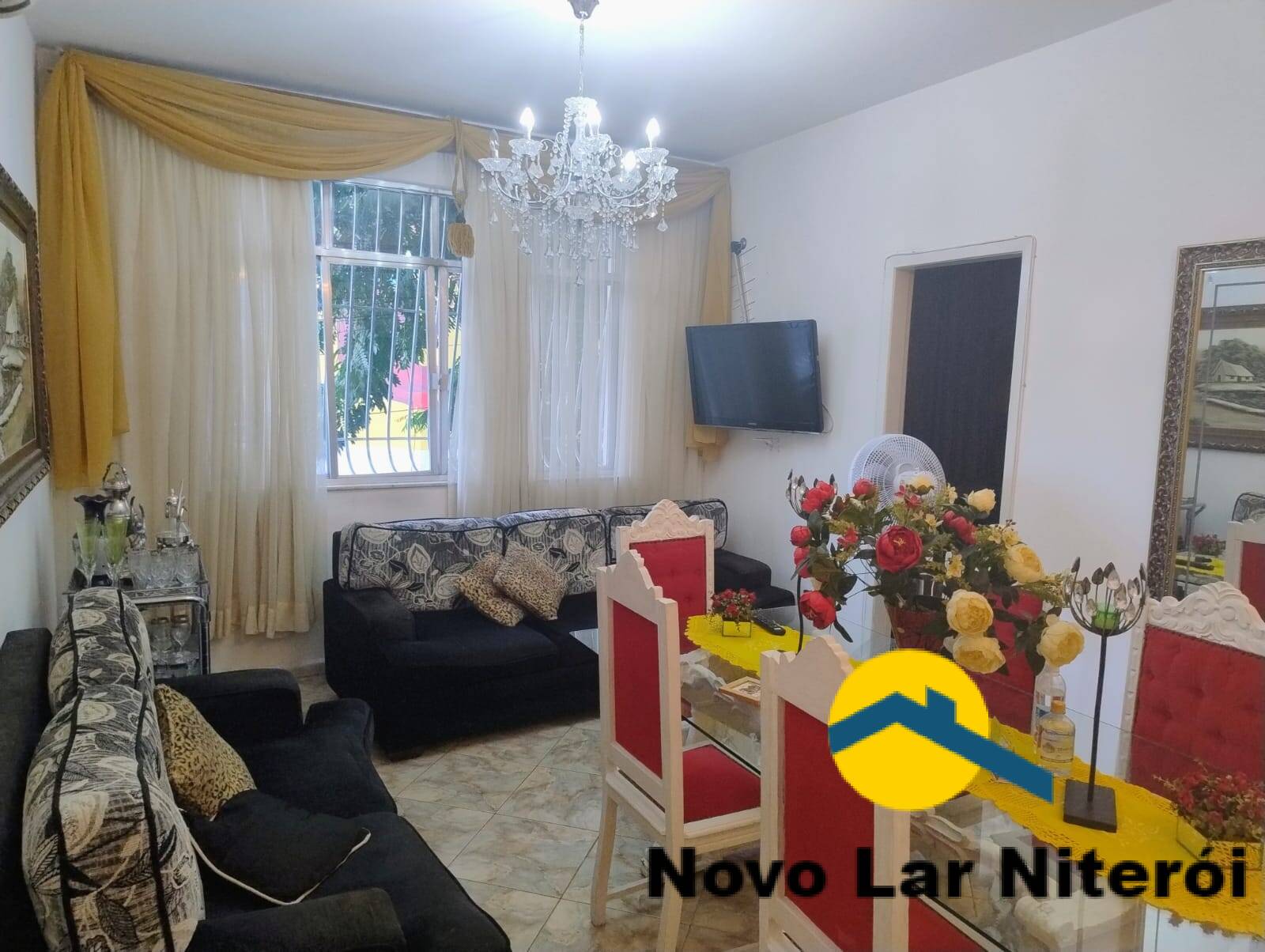 Casa à venda e aluguel com 8 quartos, 270m² - Foto 3