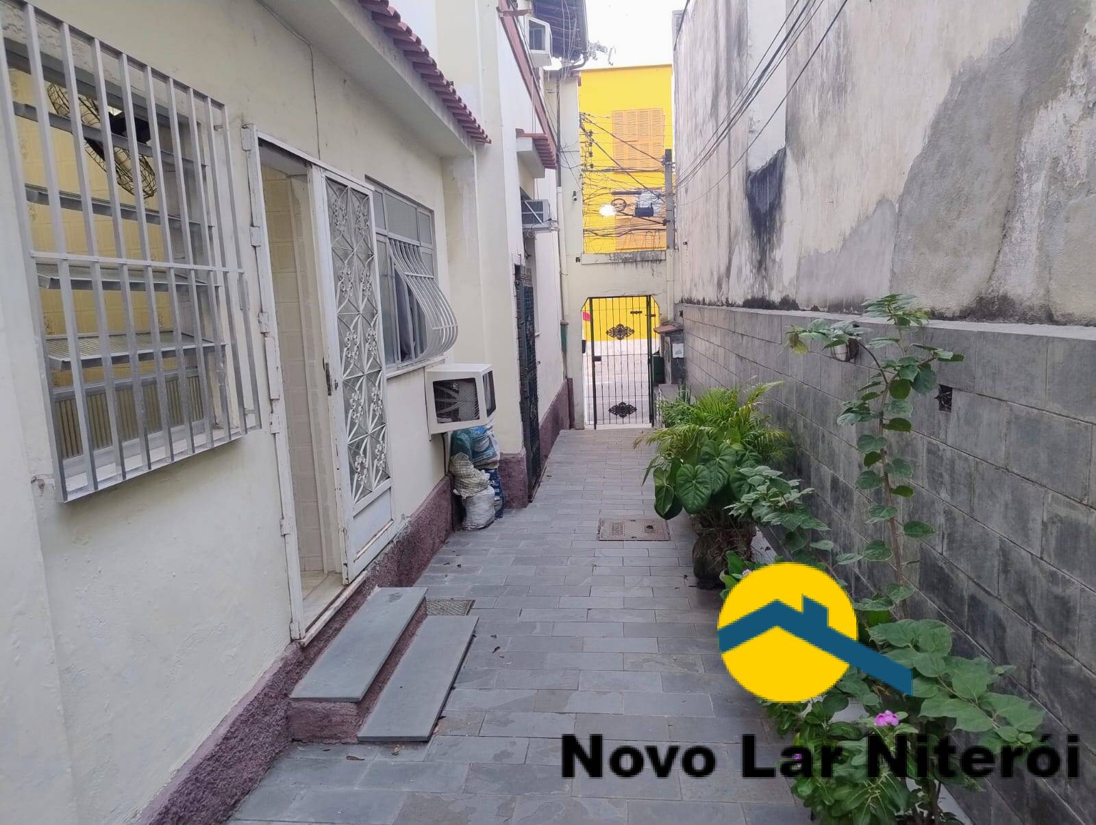 Casa à venda e aluguel com 8 quartos, 270m² - Foto 53