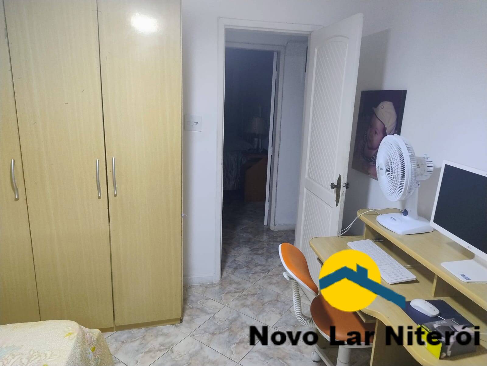 Casa à venda e aluguel com 8 quartos, 270m² - Foto 42