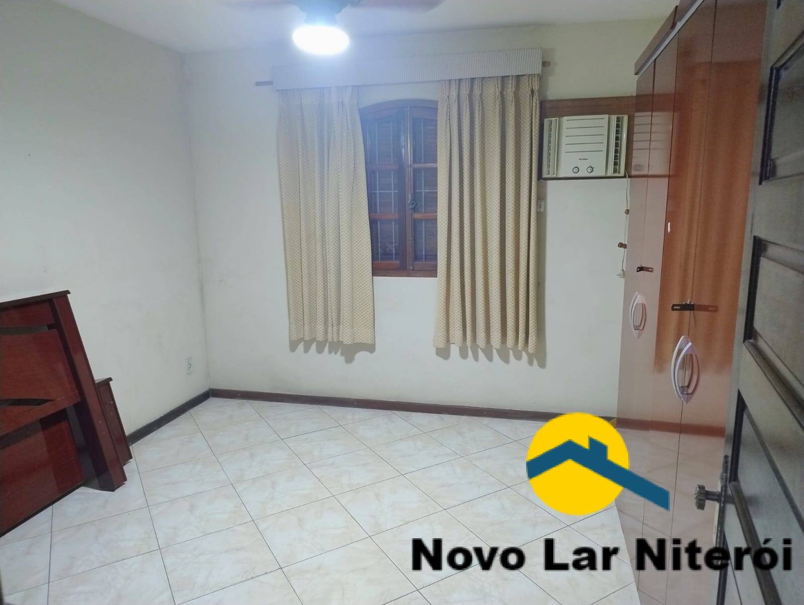 Casa à venda e aluguel com 8 quartos, 270m² - Foto 46