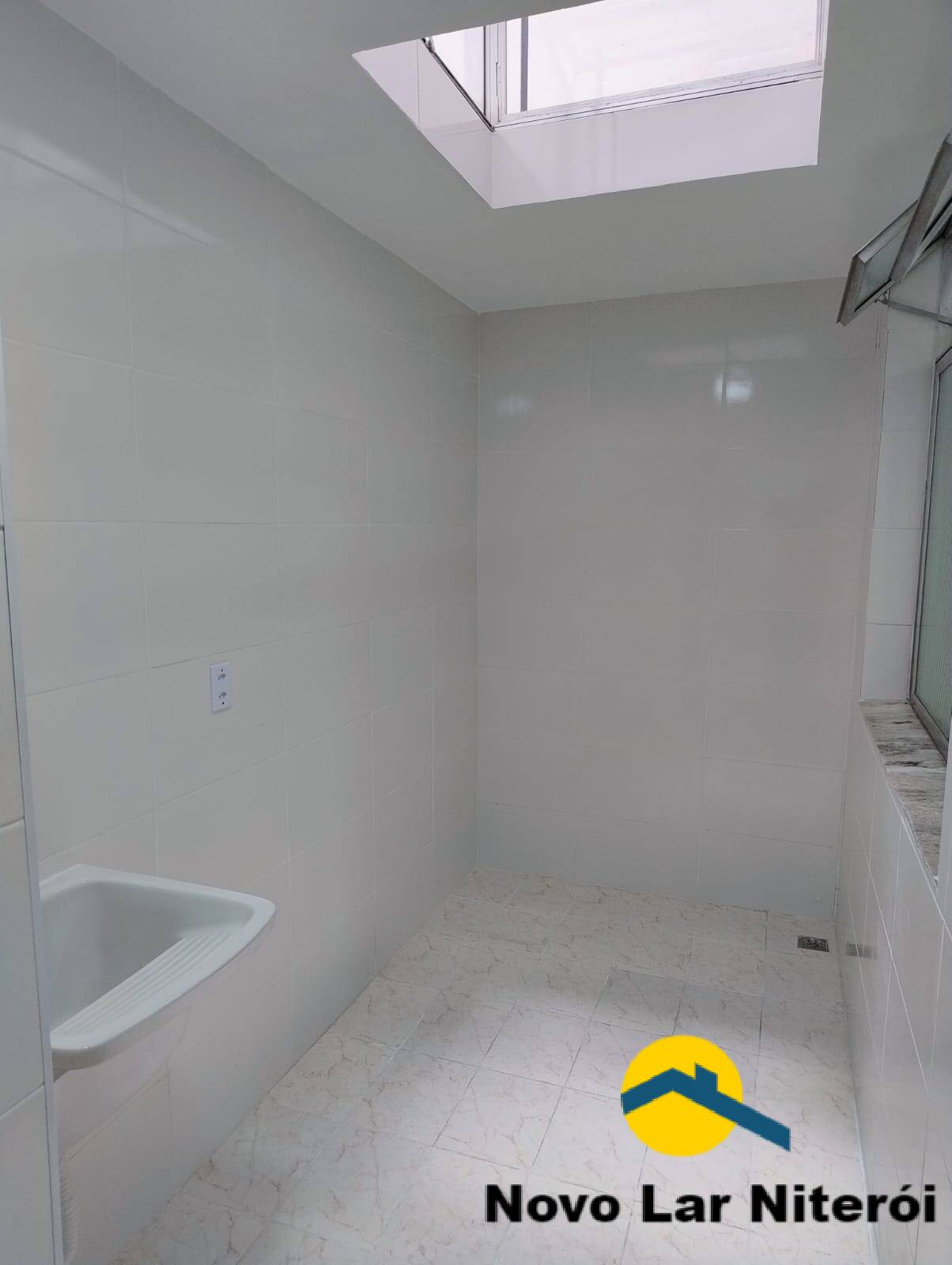 Apartamento à venda com 2 quartos, 60m² - Foto 27