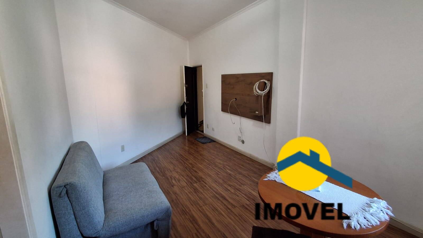 Apartamento à venda com 1 quarto, 50m² - Foto 3