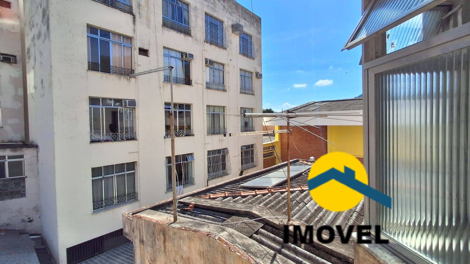 Apartamento à venda com 1 quarto, 50m² - Foto 15