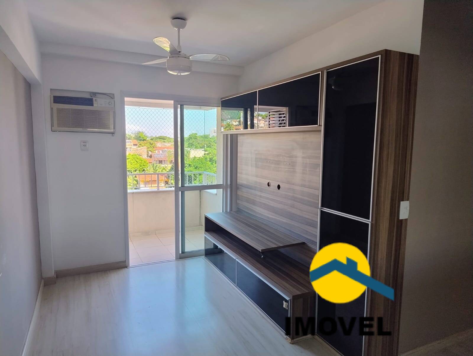 Apartamento à venda com 3 quartos, 80m² - Foto 4