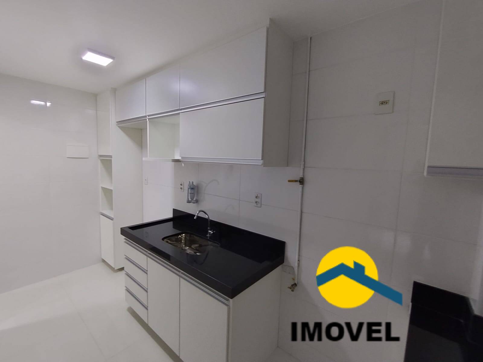 Apartamento à venda com 2 quartos, 60m² - Foto 23