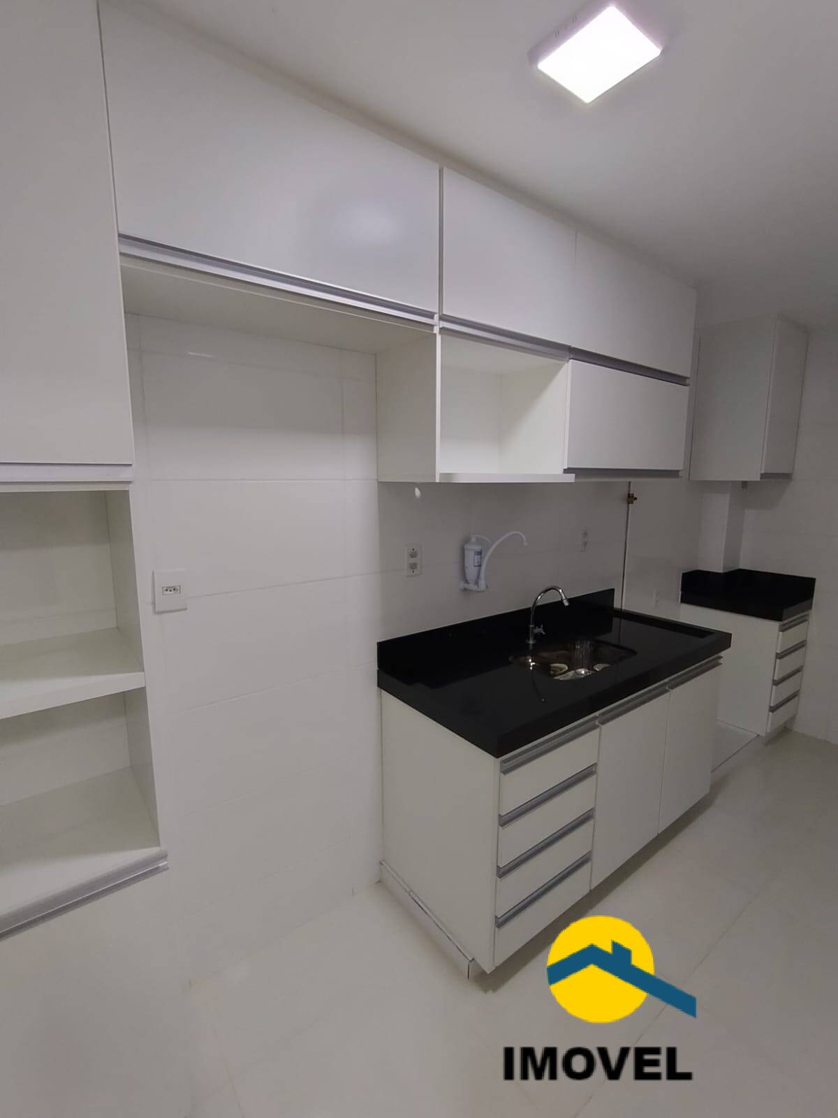 Apartamento à venda com 2 quartos, 60m² - Foto 20