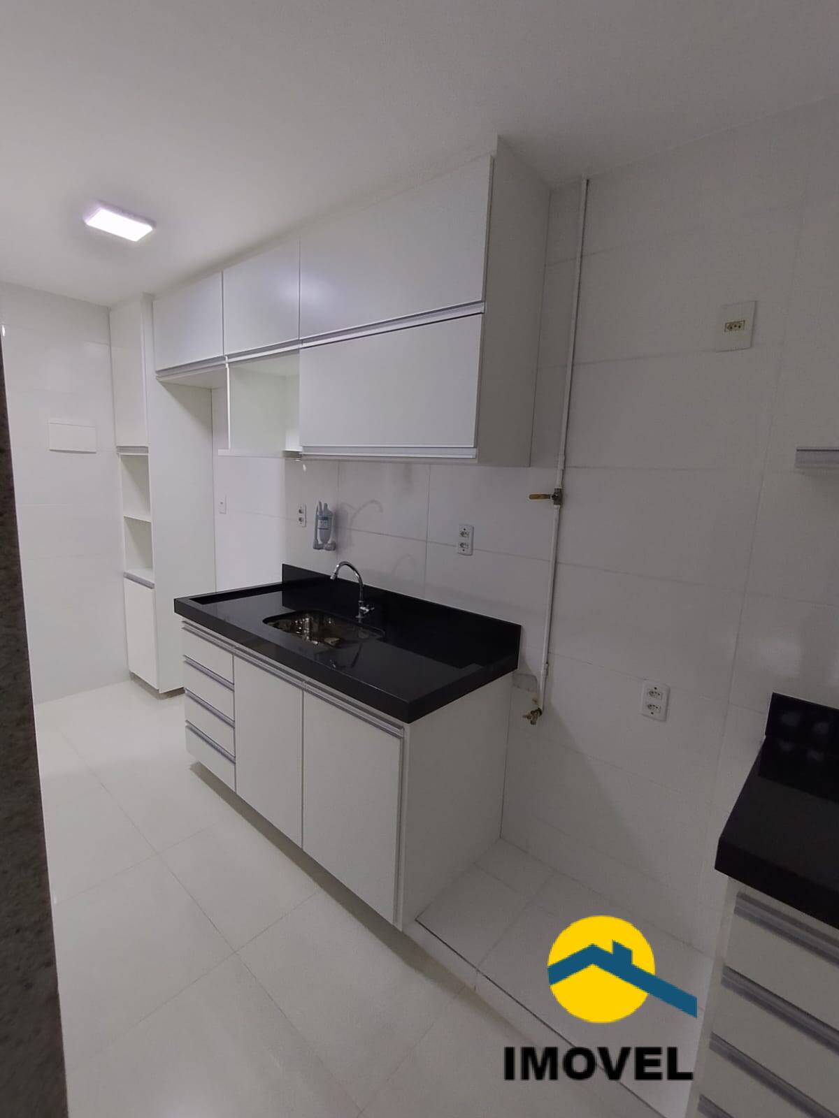 Apartamento à venda com 2 quartos, 60m² - Foto 22