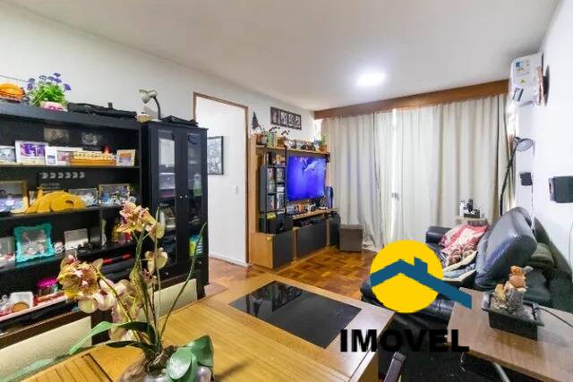 Apartamento à venda com 3 quartos, 110m² - Foto 3