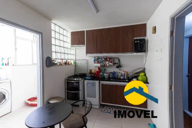 Apartamento à venda com 3 quartos, 110m² - Foto 12