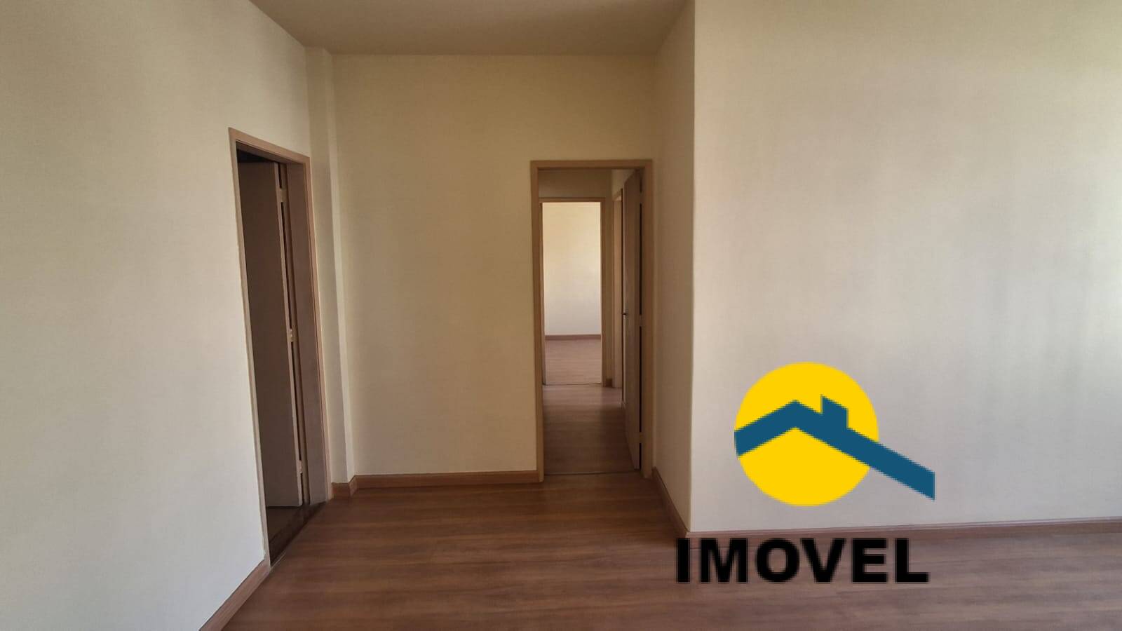 Apartamento à venda com 2 quartos, 80m² - Foto 3