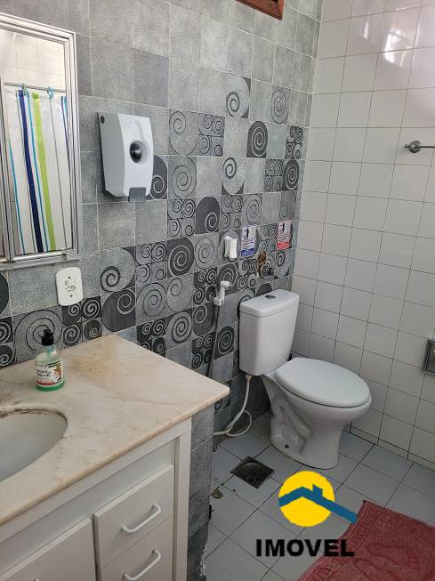 Casa à venda com 4 quartos, 150m² - Foto 19