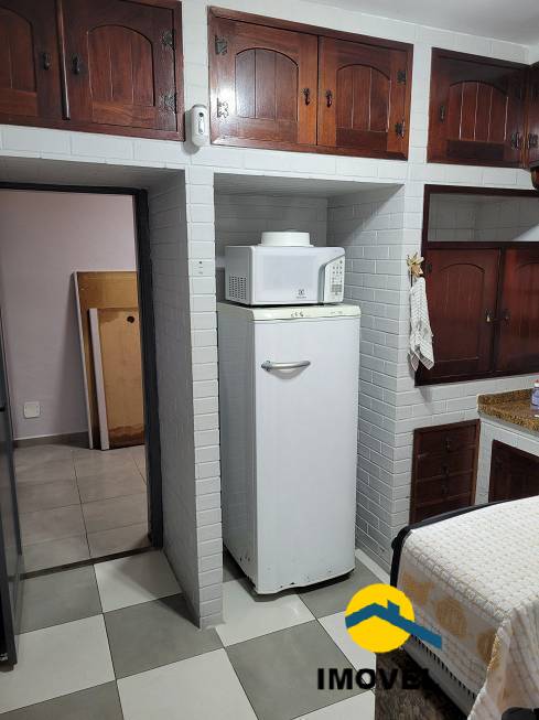 Casa à venda com 4 quartos, 150m² - Foto 24