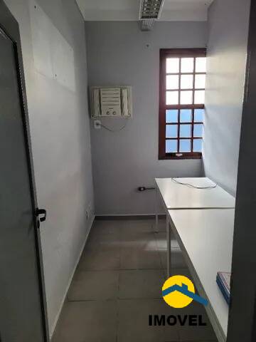 Casa à venda com 4 quartos, 150m² - Foto 15