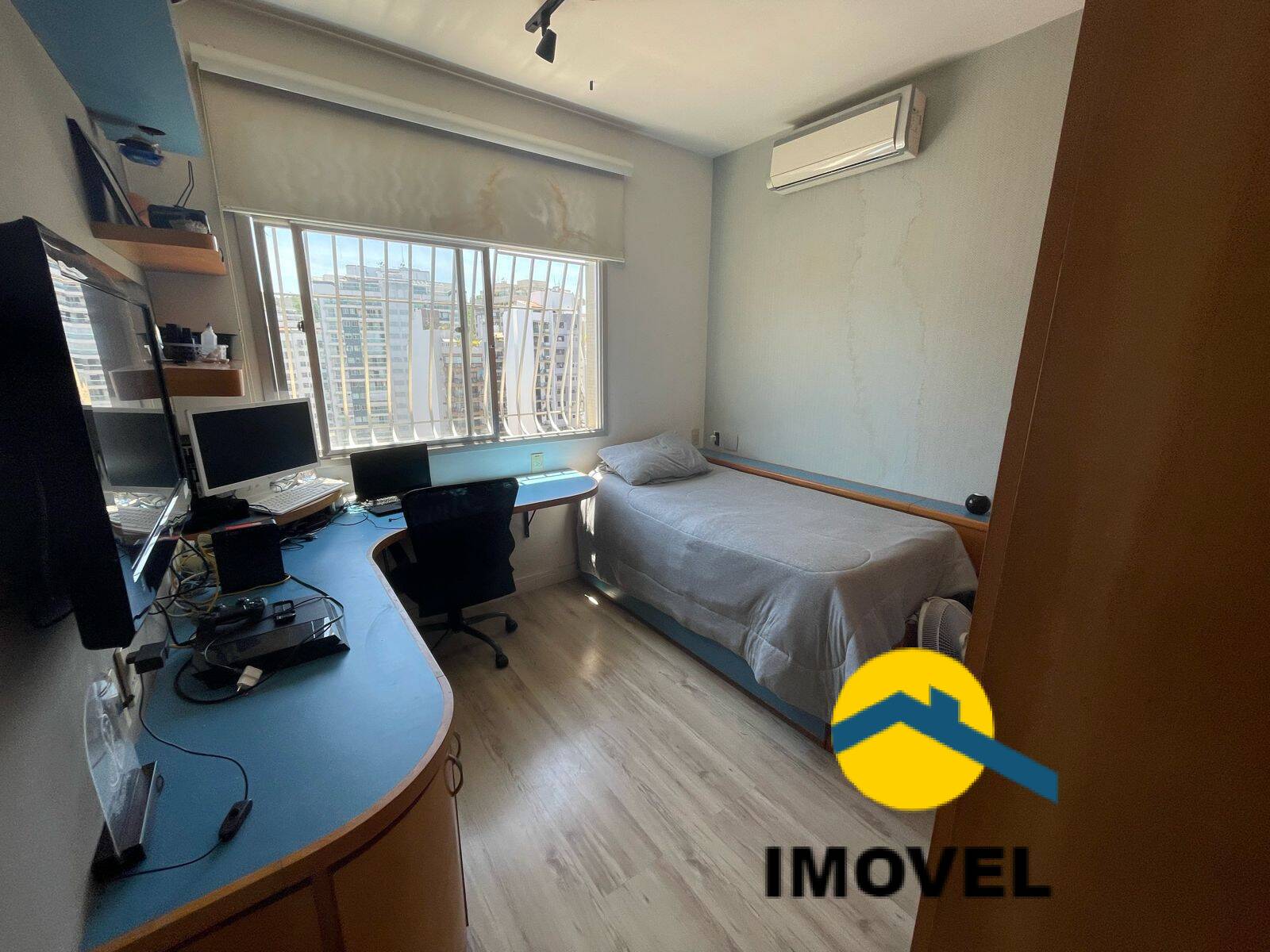 Apartamento à venda com 3 quartos, 115m² - Foto 12