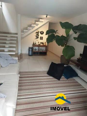 Casa à venda com 4 quartos, 155m² - Foto 3