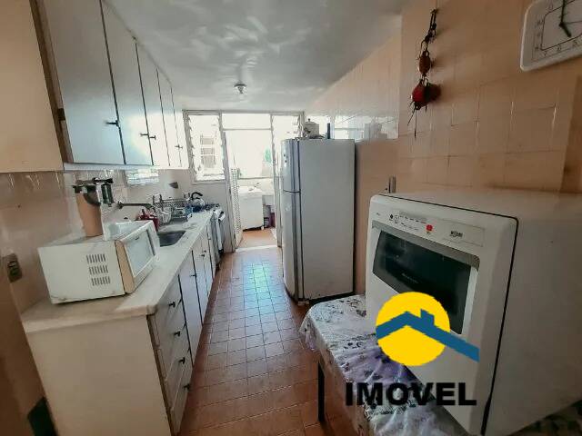 Apartamento à venda com 3 quartos, 130m² - Foto 11