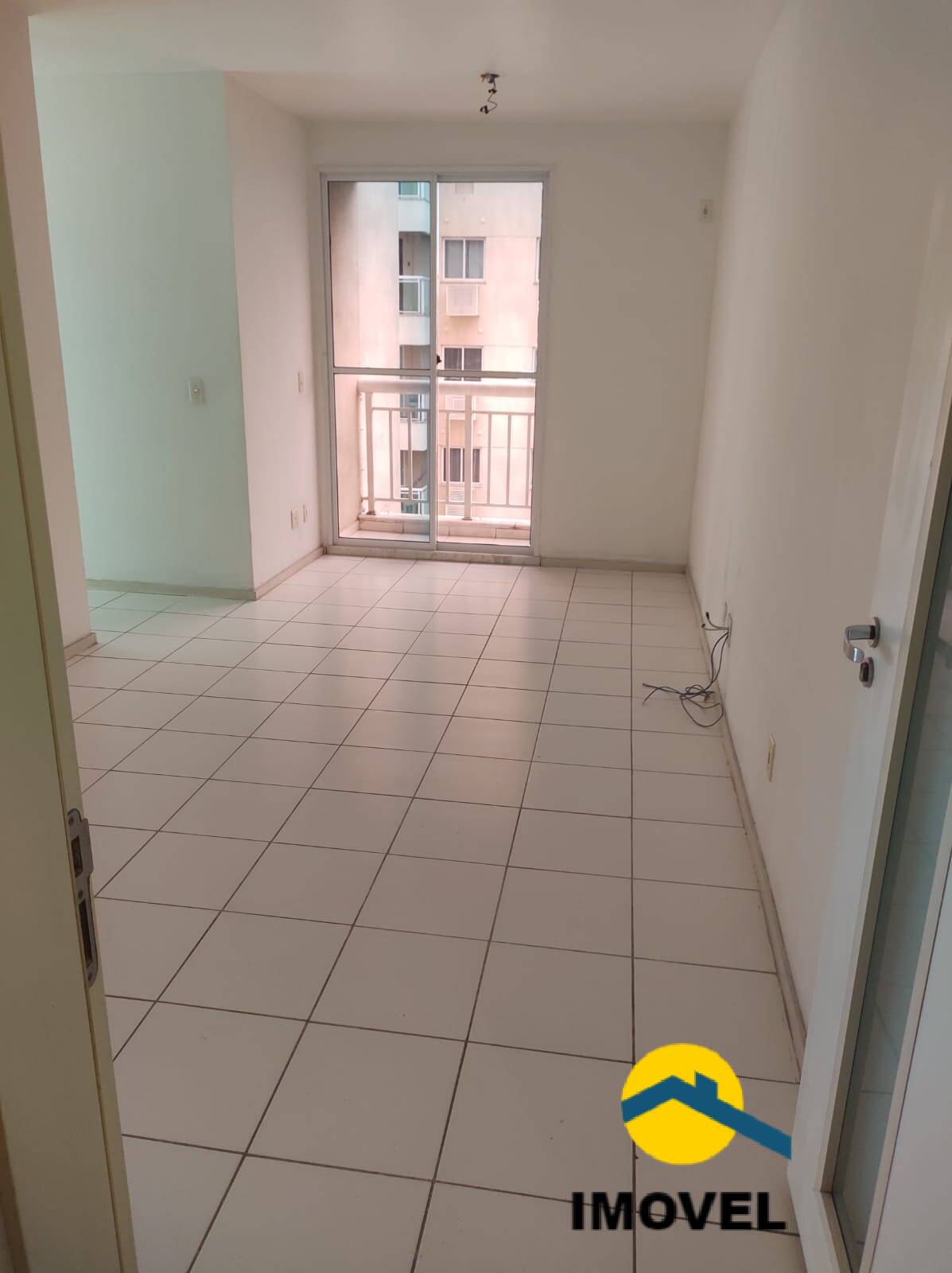 Apartamento à venda com 2 quartos, 60m² - Foto 1