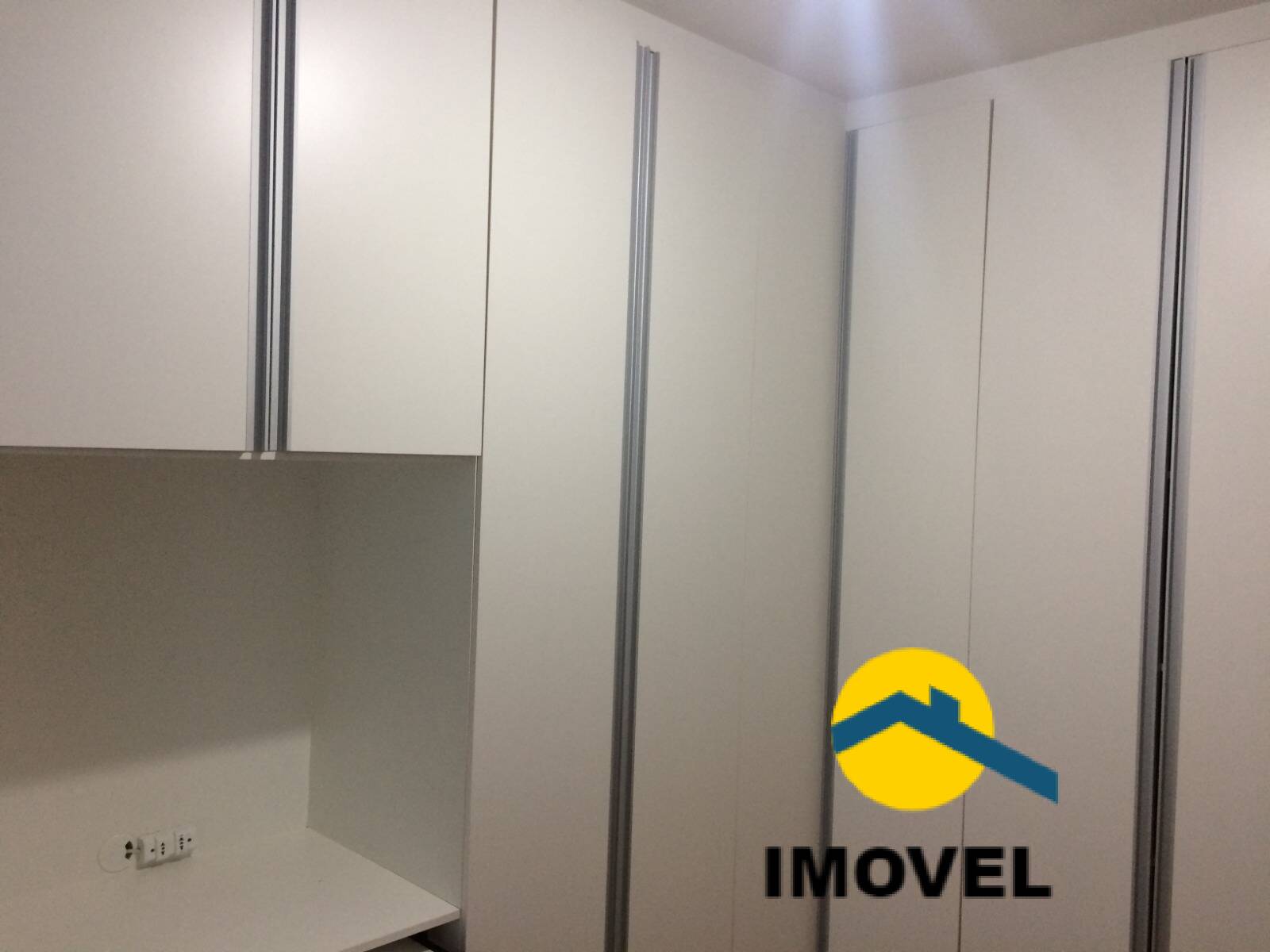 Apartamento à venda com 2 quartos, 77m² - Foto 13