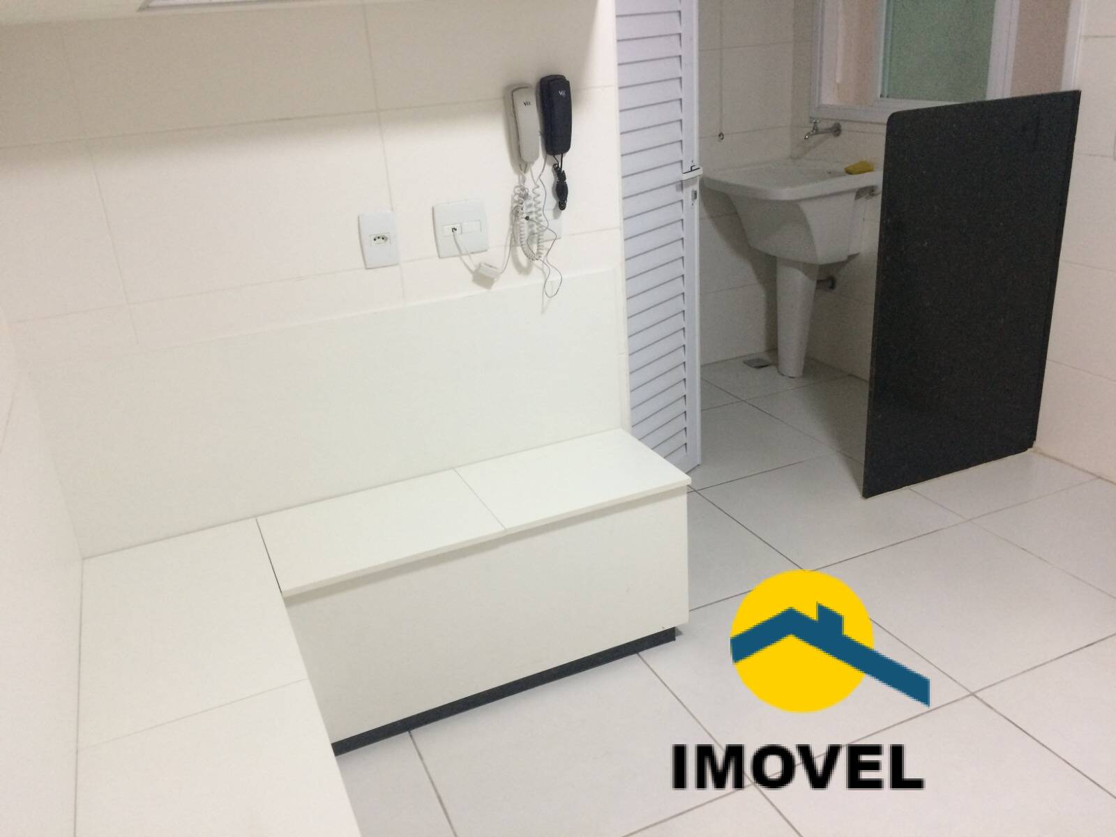 Apartamento à venda com 2 quartos, 77m² - Foto 23