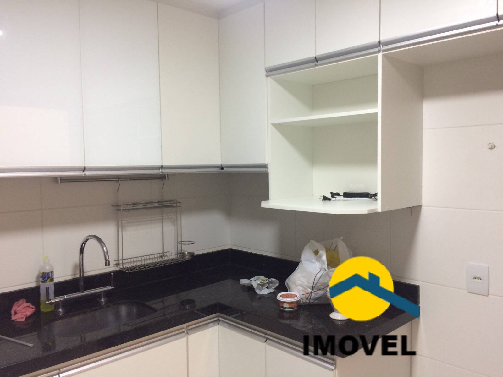 Apartamento à venda com 2 quartos, 77m² - Foto 15