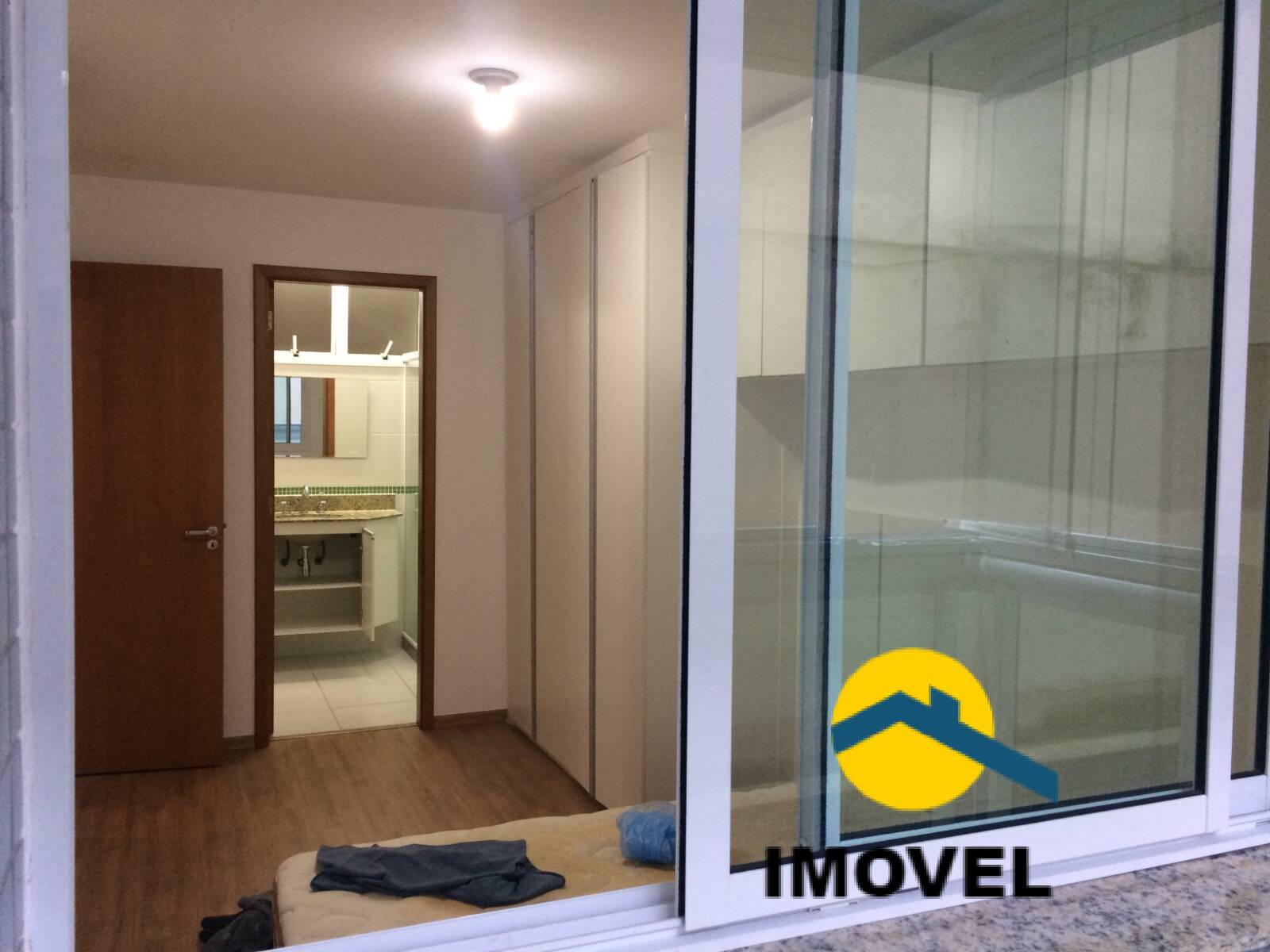 Apartamento à venda com 2 quartos, 77m² - Foto 10