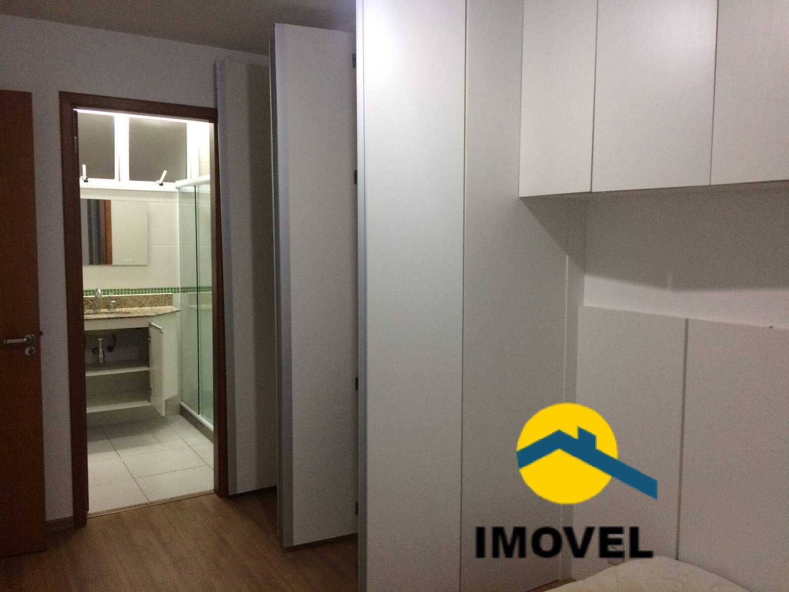 Apartamento à venda com 2 quartos, 77m² - Foto 11