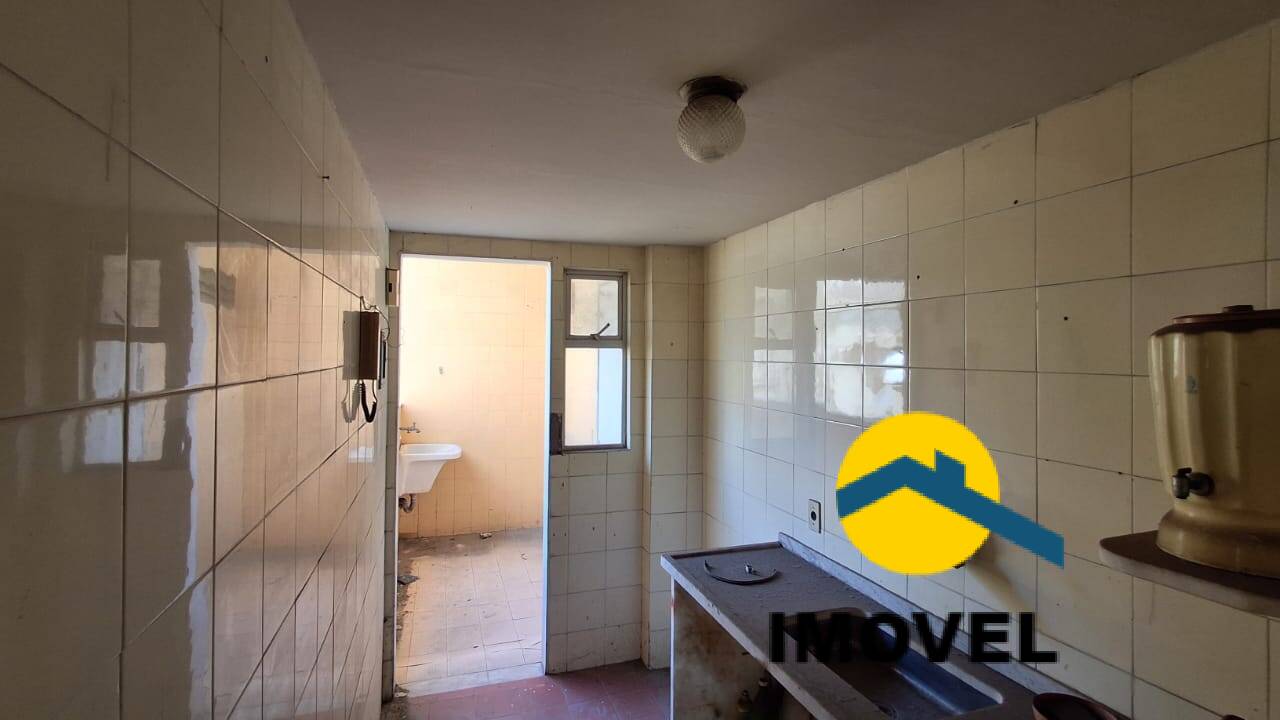 Apartamento à venda com 2 quartos, 55m² - Foto 5