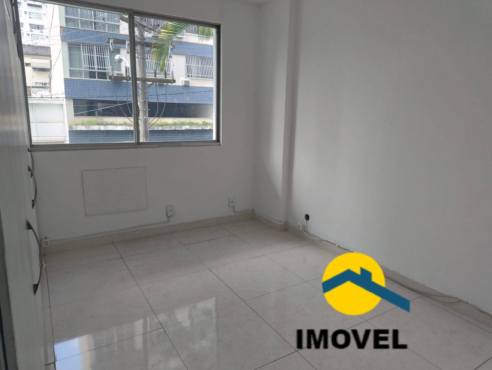 Apartamento à venda com 3 quartos, 150m² - Foto 6