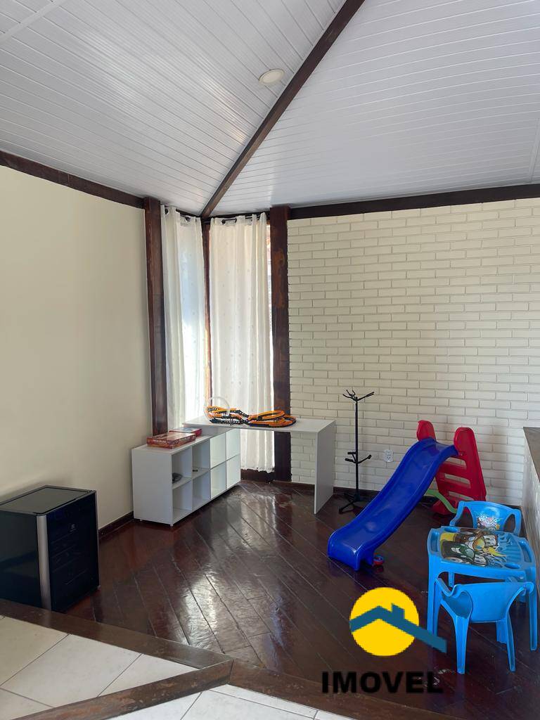 Casa de Condomínio à venda com 3 quartos, 290m² - Foto 9