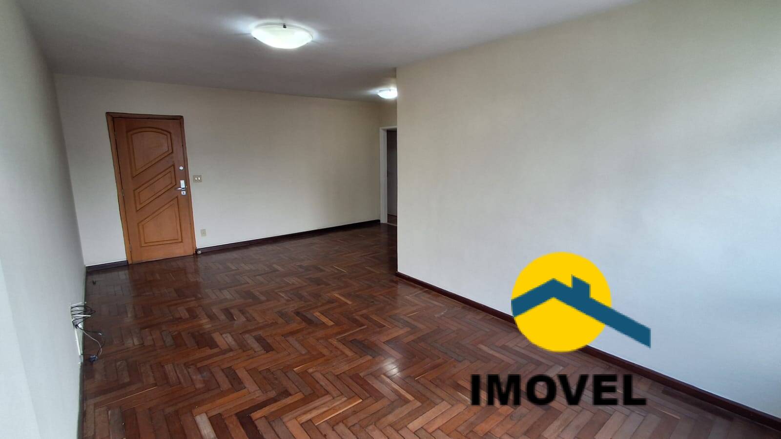 Apartamento à venda com 3 quartos, 110m² - Foto 5