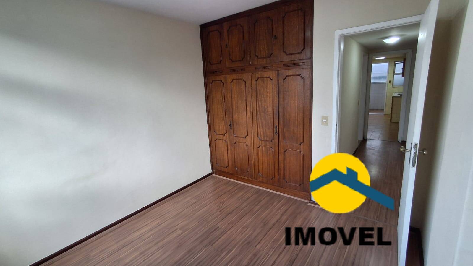 Apartamento à venda com 3 quartos, 110m² - Foto 9