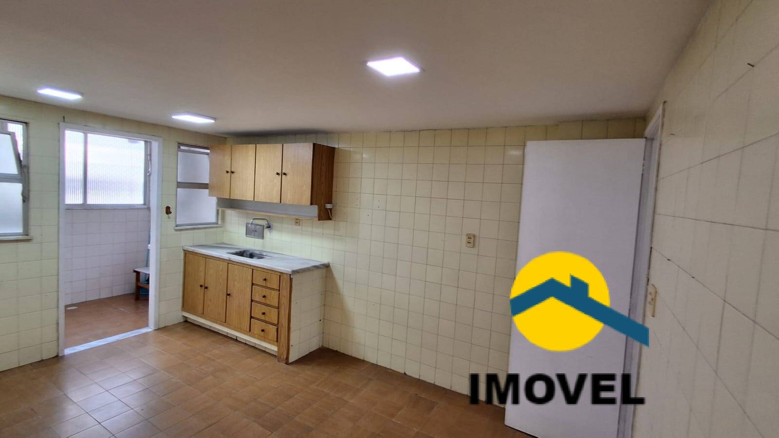 Apartamento à venda com 3 quartos, 110m² - Foto 20