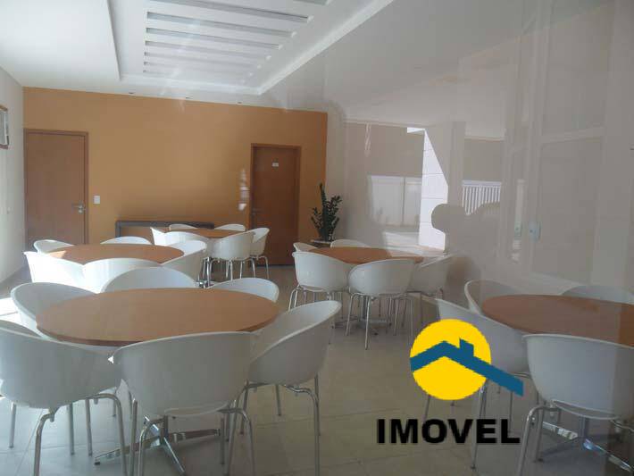 Apartamento à venda com 2 quartos, 70m² - Foto 20