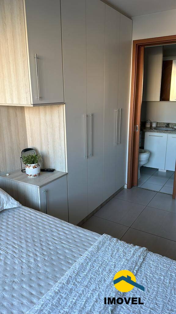 Apartamento à venda com 2 quartos, 70m² - Foto 11