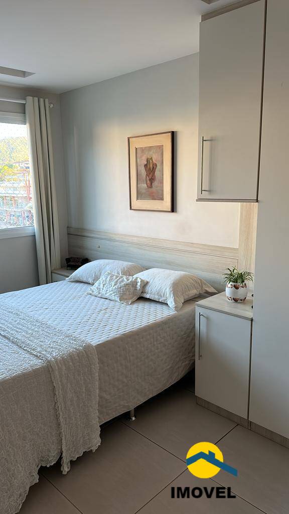 Apartamento à venda com 2 quartos, 70m² - Foto 10