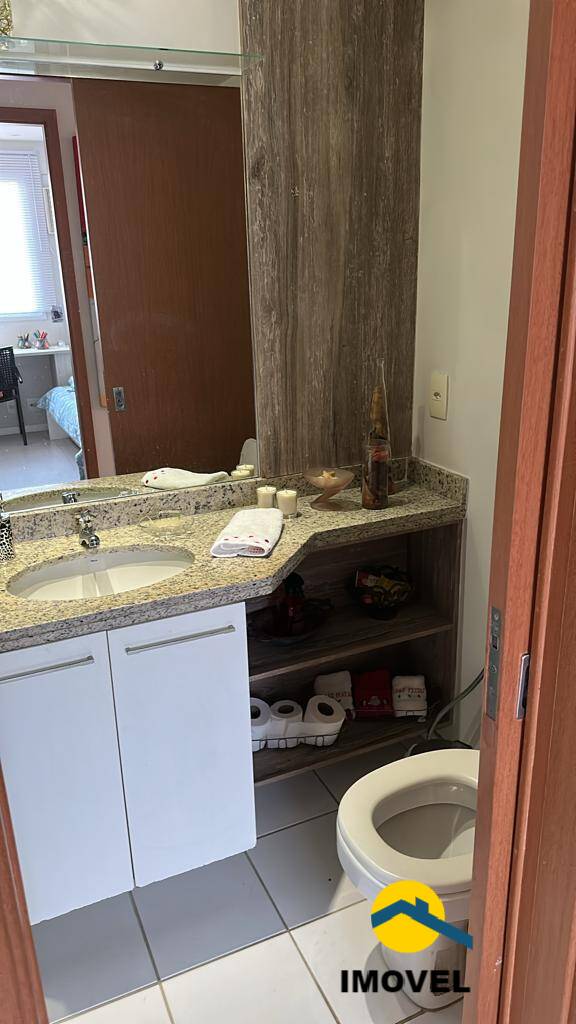 Apartamento à venda com 2 quartos, 70m² - Foto 13