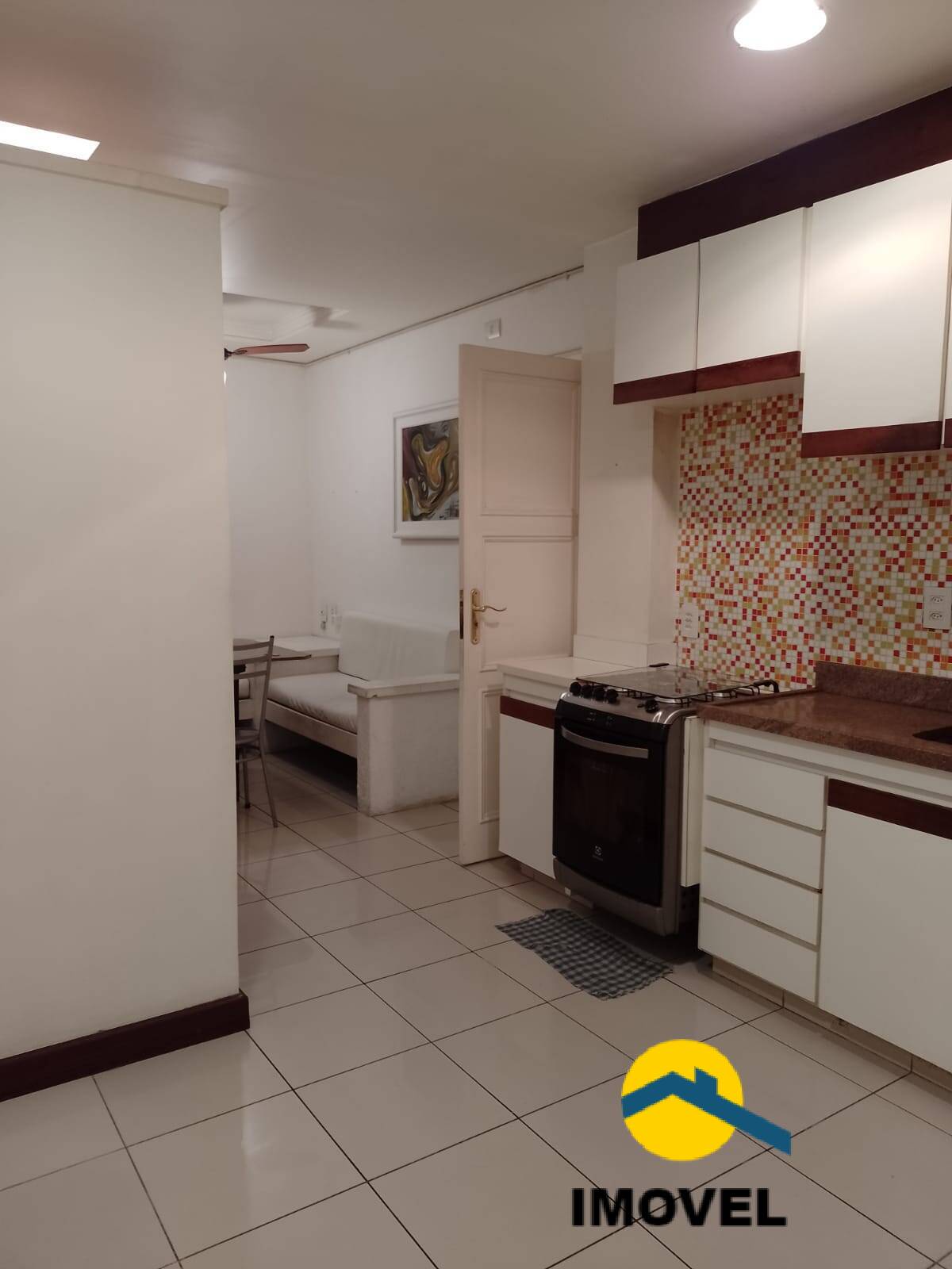 Apartamento à venda com 3 quartos, 130m² - Foto 14